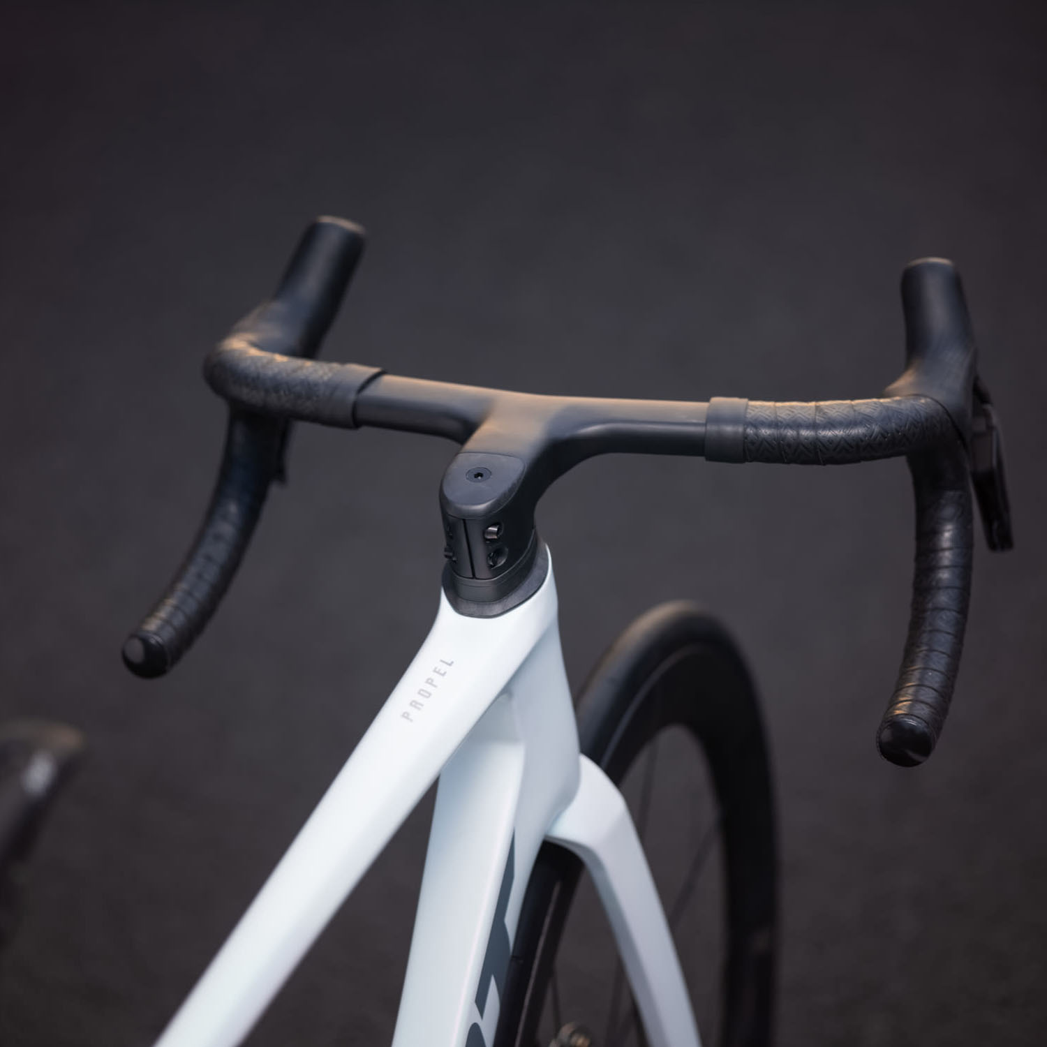 Giant Contact SLR 0 Aero geïntegreerd stuur – carbon cockpit voor